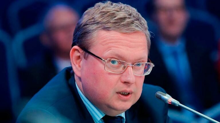 Михаил Делягин, в присущей ему жесткой манере прокомментировал интервью Поклонской