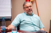 Михаил Хазин