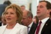 Матвиенко наградили орденом и похоже готовят в отставку, Медведев может занять ее место
