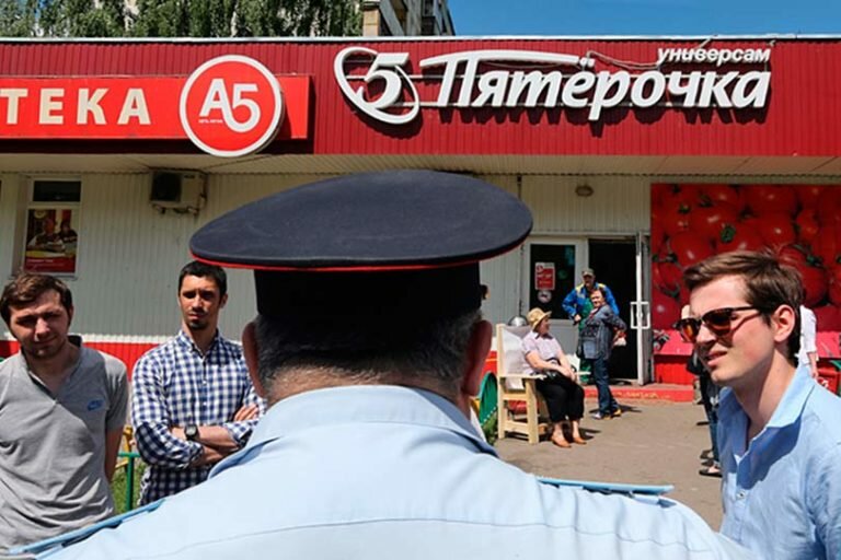 В Татарстане запретили продавать спиртное в «Пятерочке», но в «Магните» почему-то оставили