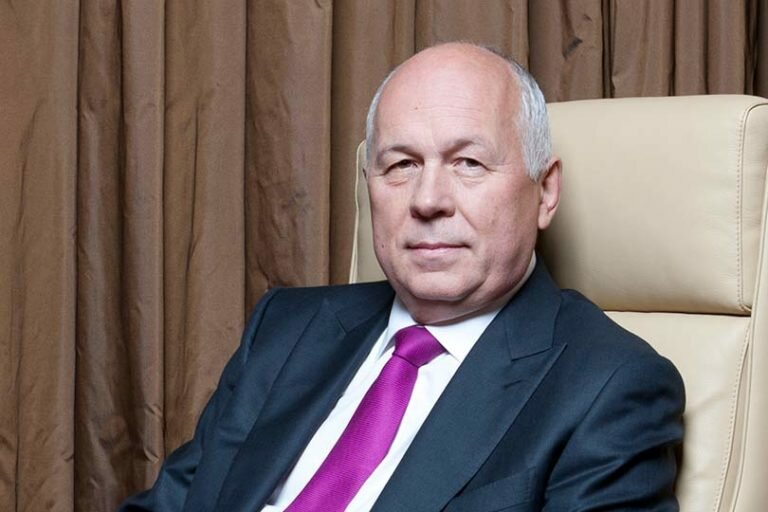 Сергей Чемезов озаботился отсутствием в России здоровой оппозиции, готов ли он ее возглавить