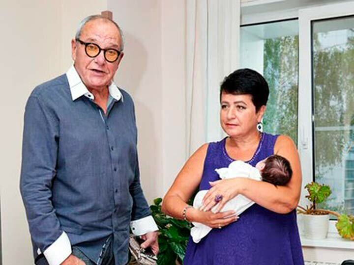 Эммануил, Ирина и дочь Клара Виторган