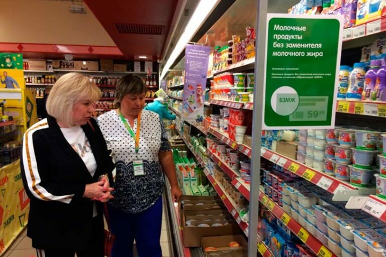 Госдума приняла очередной неработающий закон о разделении молочной продукции на натуральную и фальсифицированную