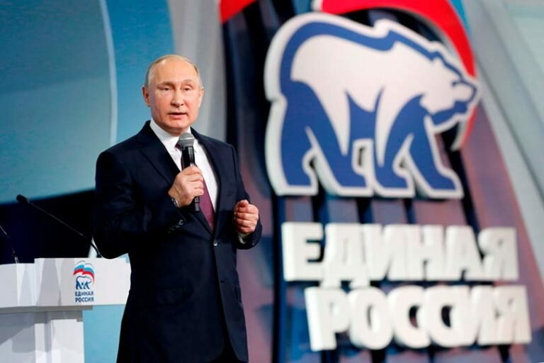 Партия «Единая Россия» не знает где поставить запятую в приложении: отменить выборы нельзя выиграть