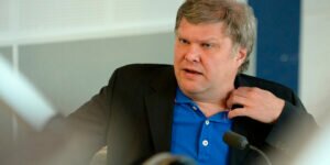Депутат Мосгордумы Митрохин (Яблоко) призвал амнистировать заключенных к 75-летию победы в ВОВ