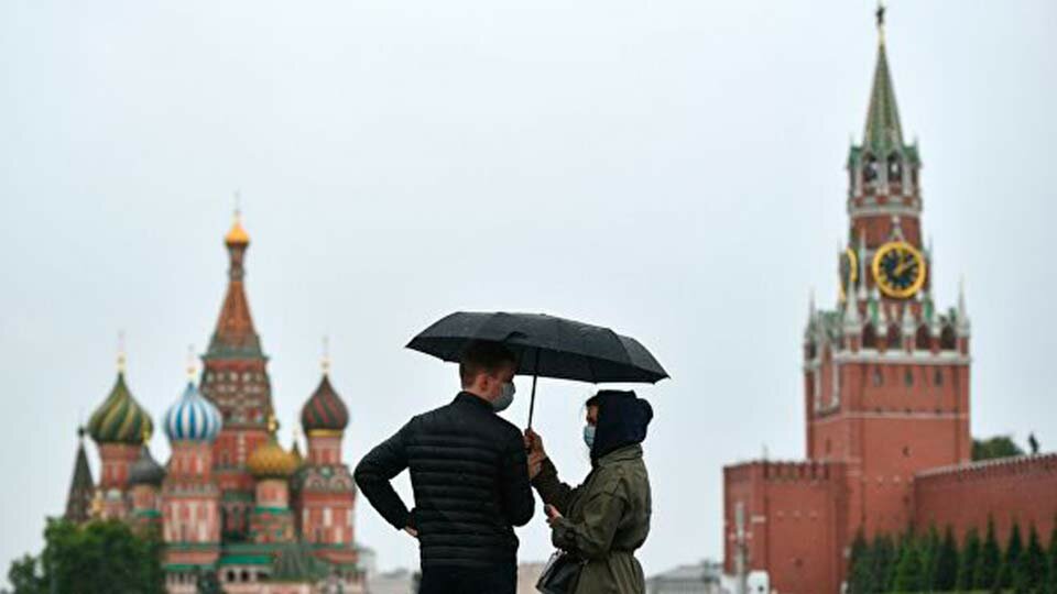 Москва под дождем