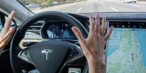 Германия запрещает рекламу одной модели автомобилей Tesla