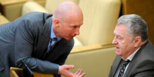 Удивительно, но бабушка Сандалова из далекой Хабаровской губернии может перечеркнуть карьеру Жириновского
