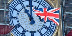 Британия стремится сгладить нарушение торговли с Северной Ирландией после выхода Великобритании из ЕС