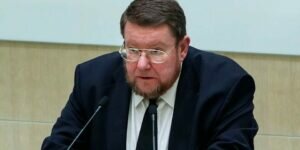 Сатановский прокомментировал приближающийся коллапс российской экономики, который закончится растаскиванием ее остатков