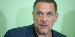 Шевченко, который занимает «просумульманскую» позицию, конечно же в карабахском конфликте поддержал Азербайджан