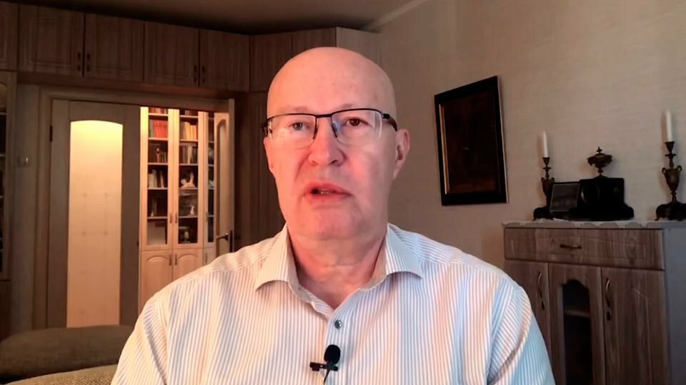 Валерий Дмитриевич Соловей
