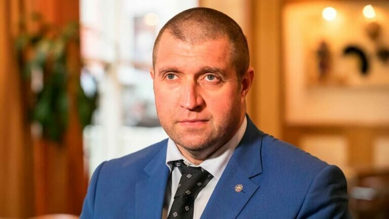 По мнению Потапенко, Армения скоро прекратит свое существование в виде независимого экономического субъекта