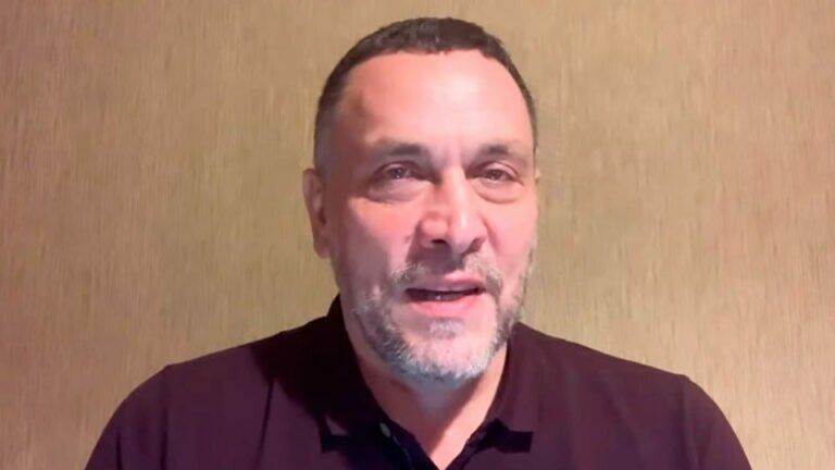 В связи с отравлением Навального Шевченко предположил конфликт между контрразведкой ФСБ и СВР России