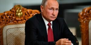 Путин призвал политиков не использовать детей в протестных акциях