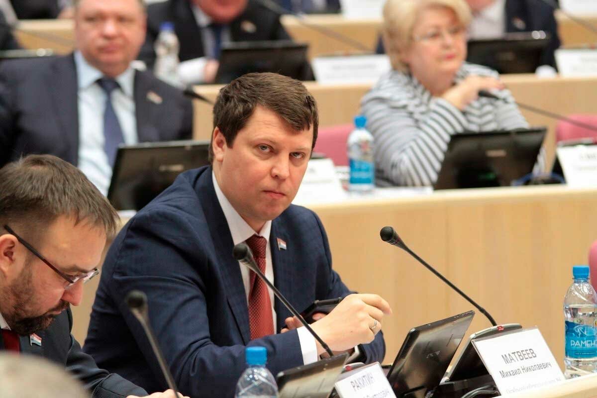 Михаил Матвеев