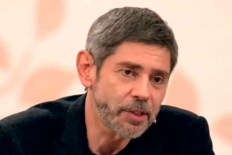 Актер Валерий Николаев