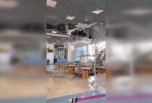 Обрушенный потолок в аэропорту Владивостока