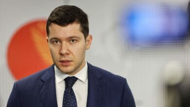 Антон Алиханов