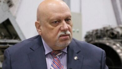 Александр Михайлов