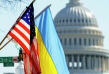 Флаги США и Украины