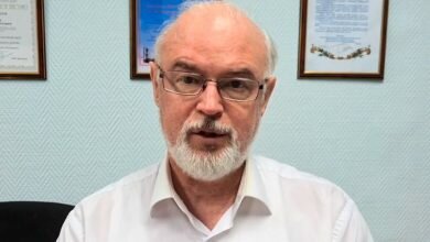 Юрий Кнутов
