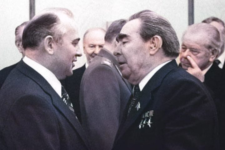 Горбачев и Брежнев