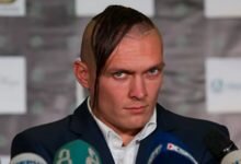 Боксер Усик