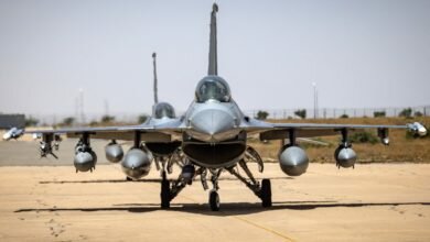 F-16
