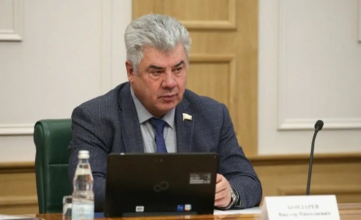 Сенатор Бондарев: Армения не должна помышлять о выводе ВС РФ, это крайне опасный шаг